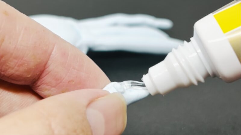 紙粘土 接着剤 塗布