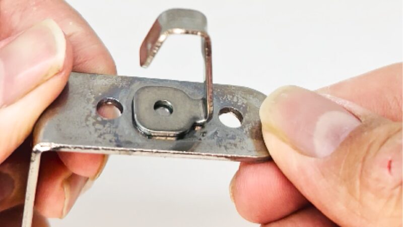 アロンアルフア201 完全硬化後の外観