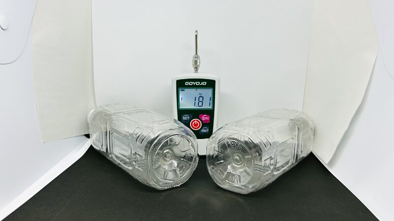 「工作用速乾クリア」のペットボトルでの接着強度と破壊後の面
